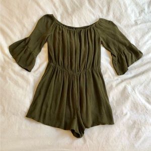 Topshop romper - off the shoulder 💚